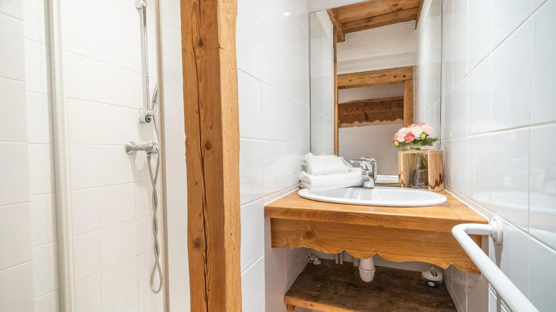 Spacieux Appart 5 Ch Au Coeur Du Village, Charme Savoyard, Wifi, Cheminee Decorative - Fr-1-437-51 拉克吕萨