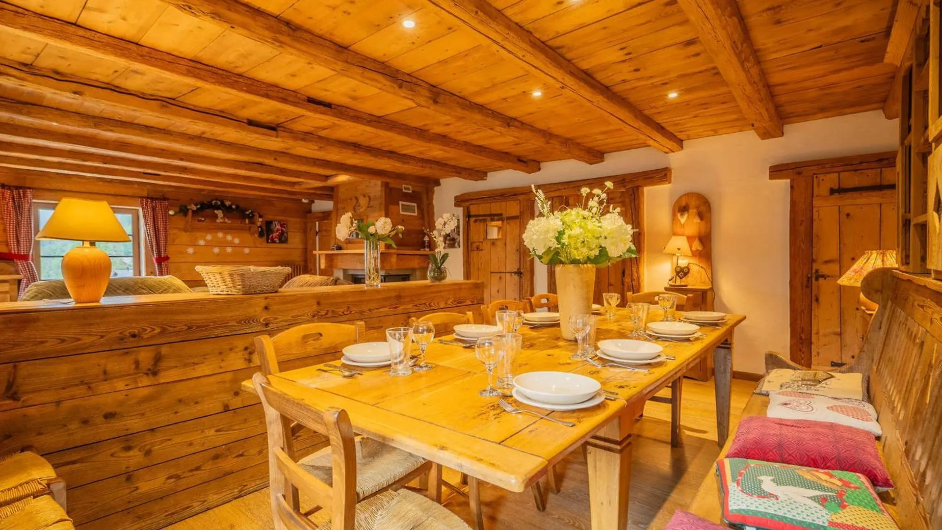 Spacieux Appart 5 Ch Au Coeur Du Village, Charme Savoyard, Wifi, Cheminee Decorative - Fr-1-437-51 La Clusaz